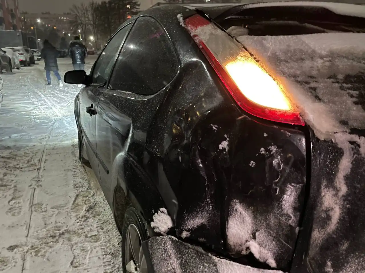 Форд Фокус 2 1.4/1.6 механика - Легковые автомобили (Авто) в Уфа