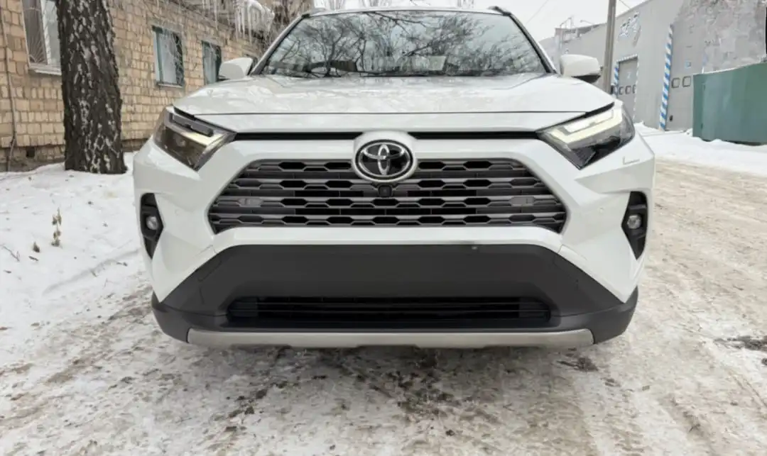 Продам Toyota RAV4 2022 - Легковые автомобили (Авто) в Уфа