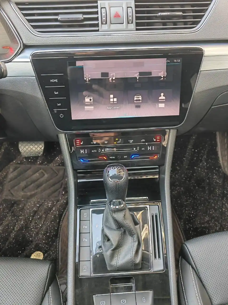 Skoda Superb 2021, 1.4 бензин, 23000 км - Легковые автомобили (Авто) в Уфа