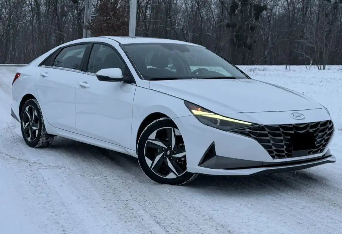 Hyundai Elantra 2021 - Легковые автомобили (Авто) в Уфа