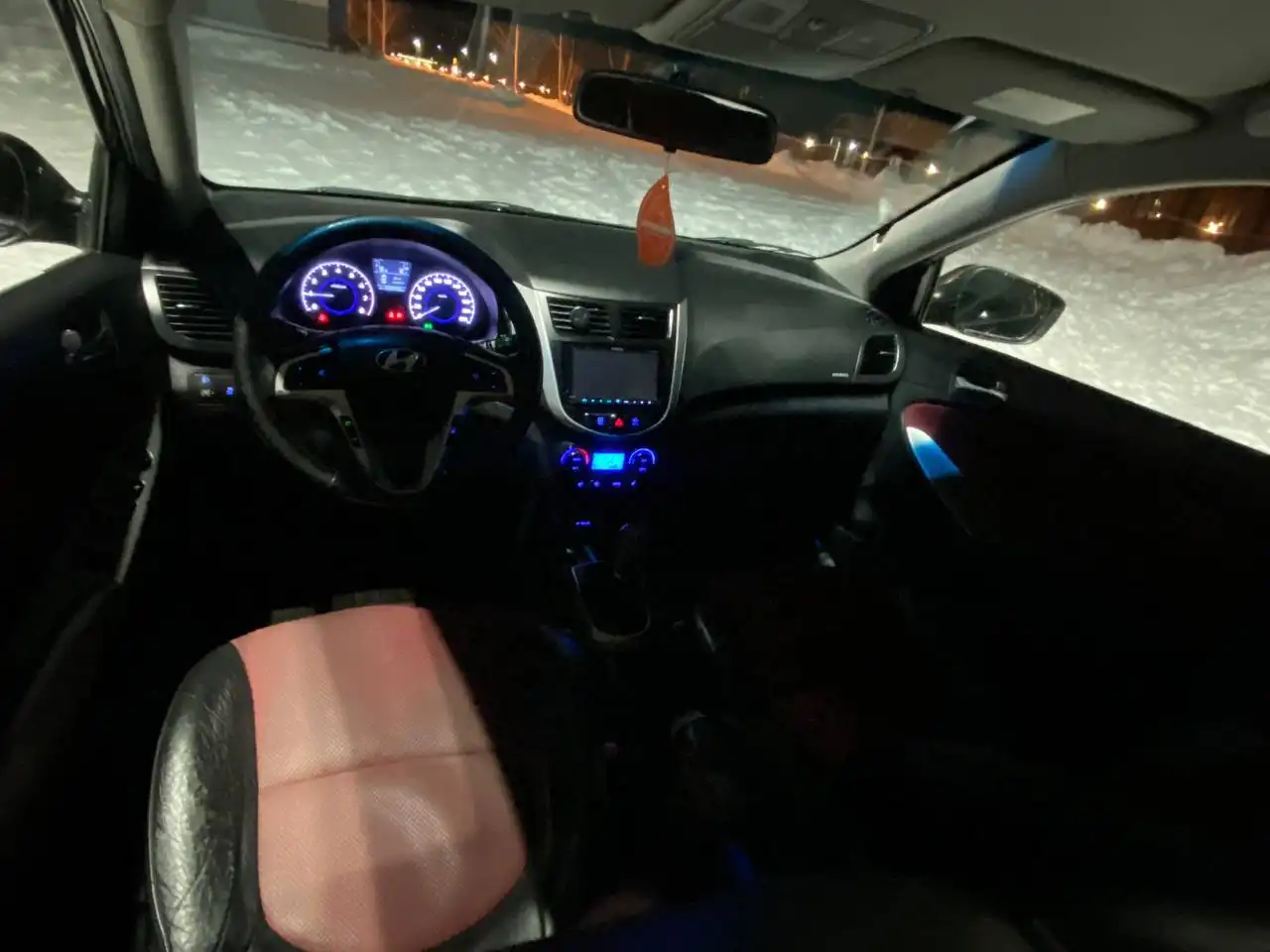 Продажа автомобиля Solaris 2012 года - Легковые автомобили (Авто) в Казань