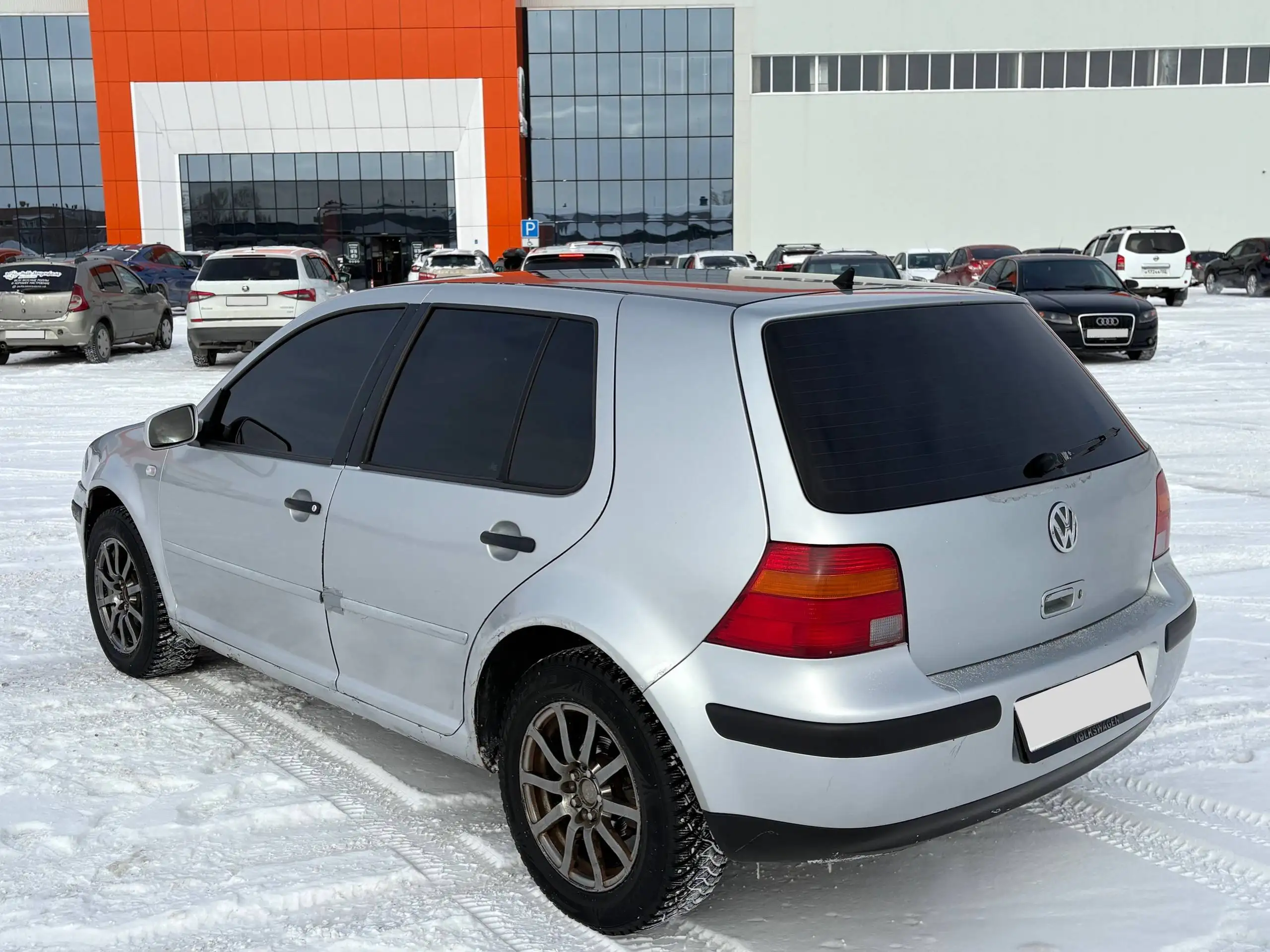 Volkswagen Golf 2002 года в отличном состоянии - Легковые автомобили (Авто) в Стерлитамак