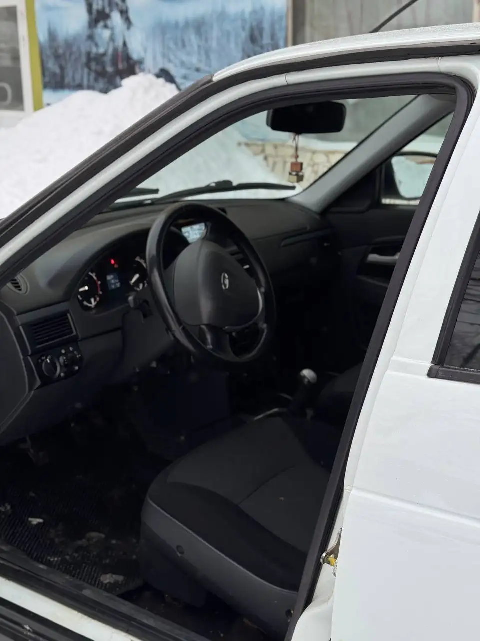 Продажа автомобиля Lada Priora 2014 года - Легковые автомобили (Авто) в Уфа