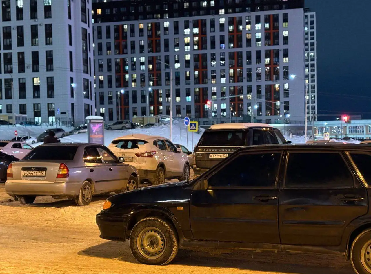 ВАЗ 2114 2011 года в хорошем состоянии - Легковые автомобили (Авто) в Уфа