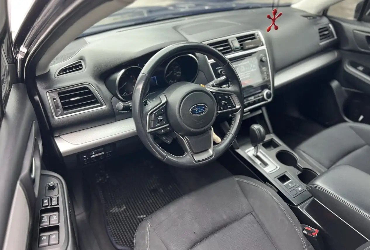 Subaru Legacy 2017 года, рестайлинг шестого поколения - Легковые автомобили (Авто) в Уфа