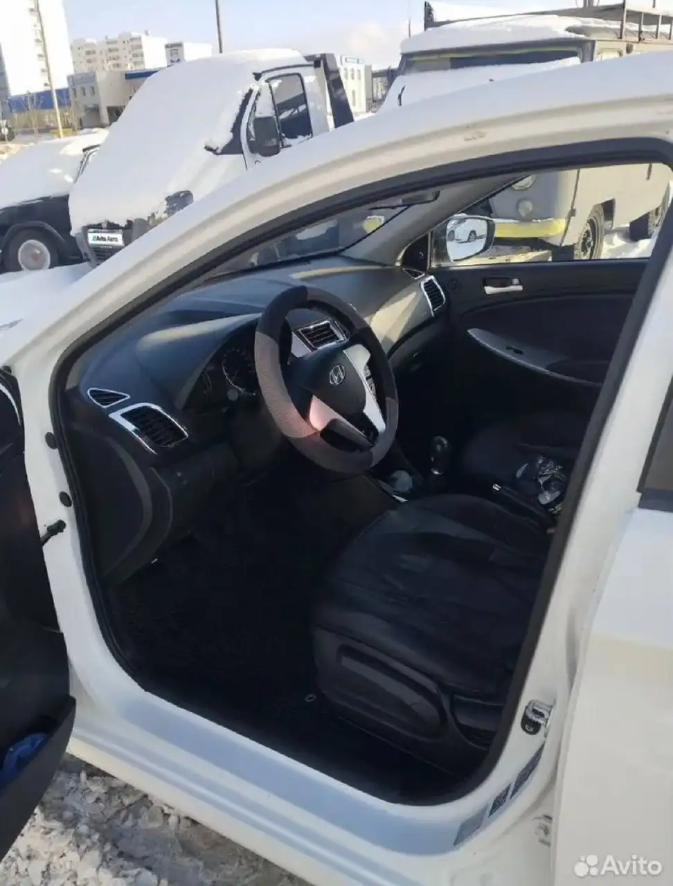 Продажа Hyundai Solaris 2012 года - Легковые автомобили (Авто) в Уфа