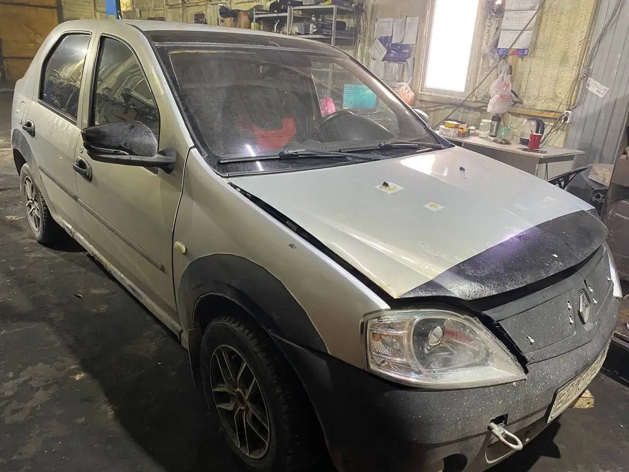 Продажа автомобиля с литыми дисками, зимней резиной и обновленным салоном - Авто в Уфа