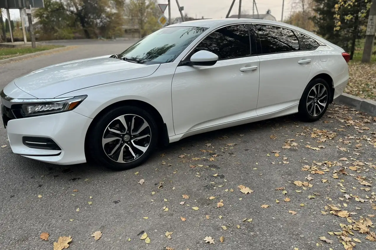 Honda Accord 2018 года, 1.5л, белый, 73 000 км - Легковые автомобили (Авто) в Уфа