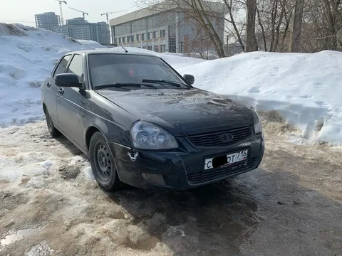 Продажа Lada Priora 2011 года в Казани - Грузовики в Казань