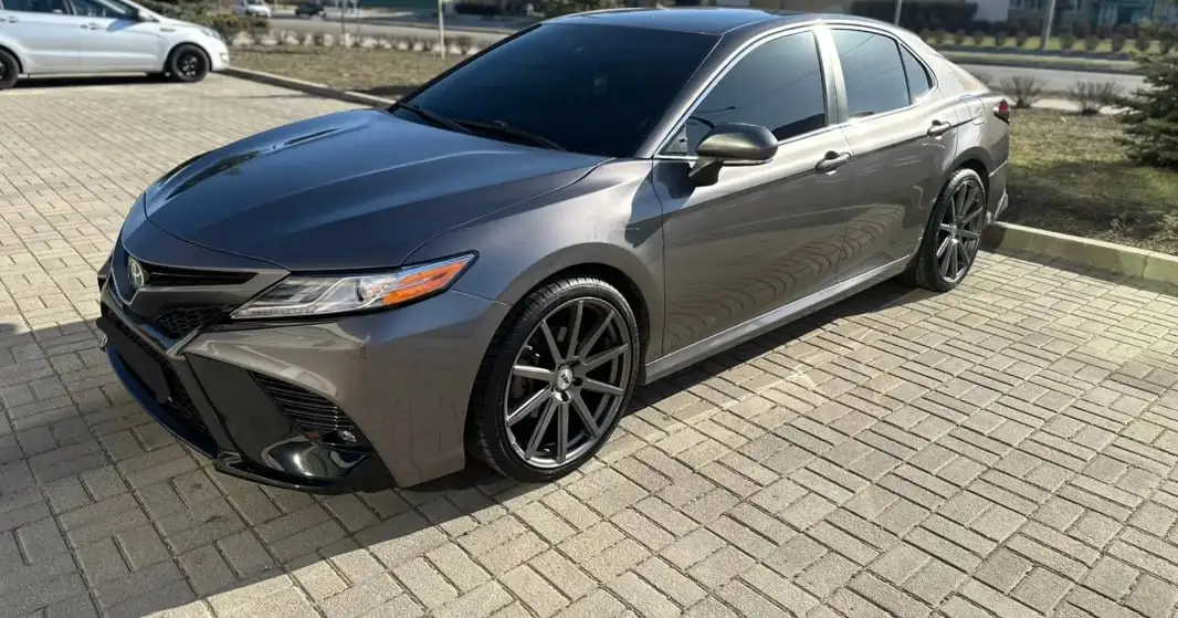 Продажа Toyota Camry 2018 года - Легковые автомобили (Авто) в Уфа