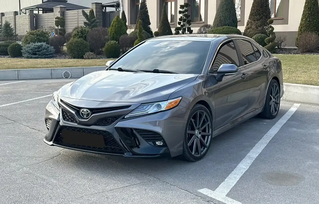 Продажа Toyota Camry 2018 года - Легковые автомобили (Авто) в Уфа