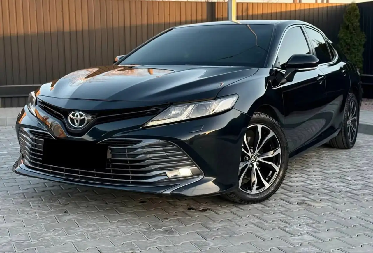 Toyota Camry 70 2018 года - Легковые автомобили (Авто) в Уфа