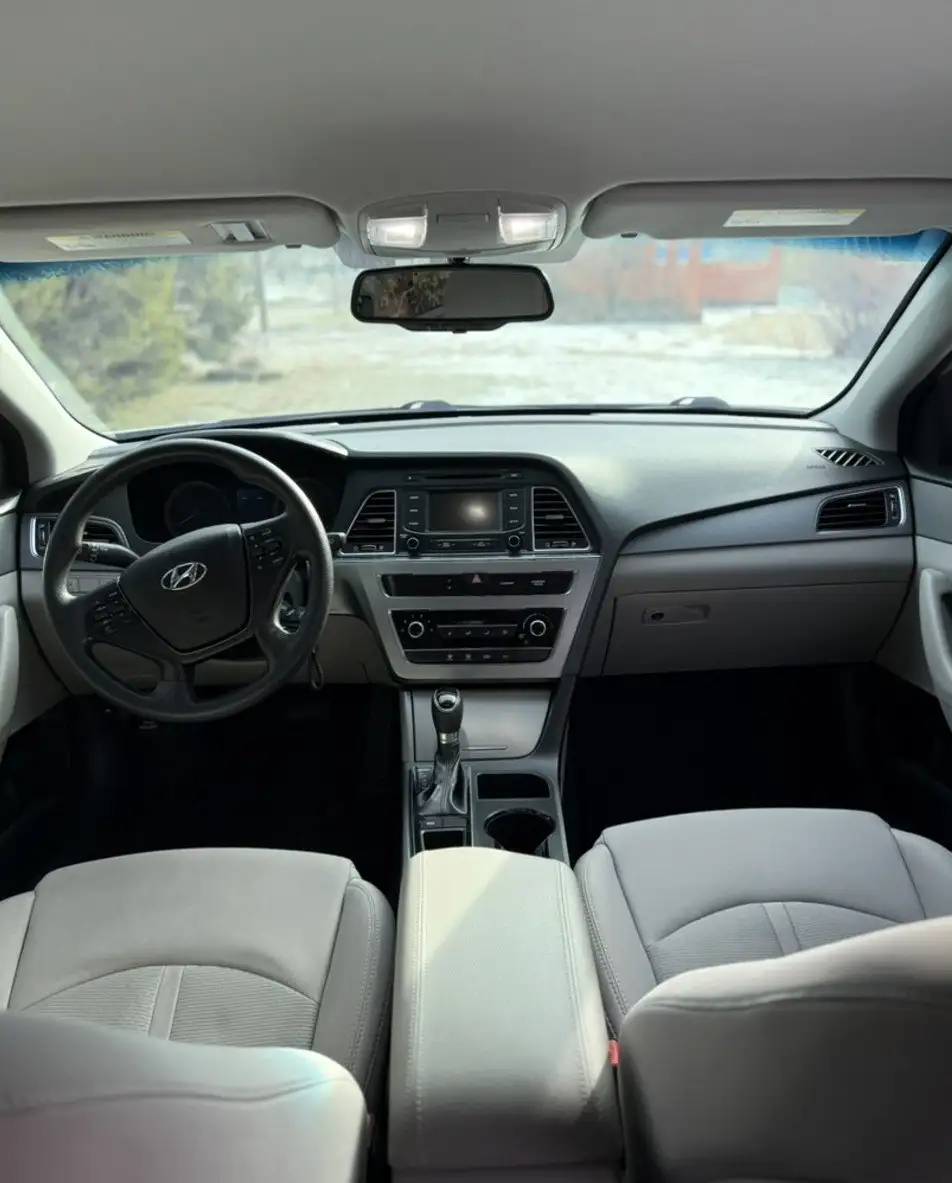 Продам Hyundai Sonata 2015 года в хорошем состоянии - Легковые автомобили (Авто) в Уфа