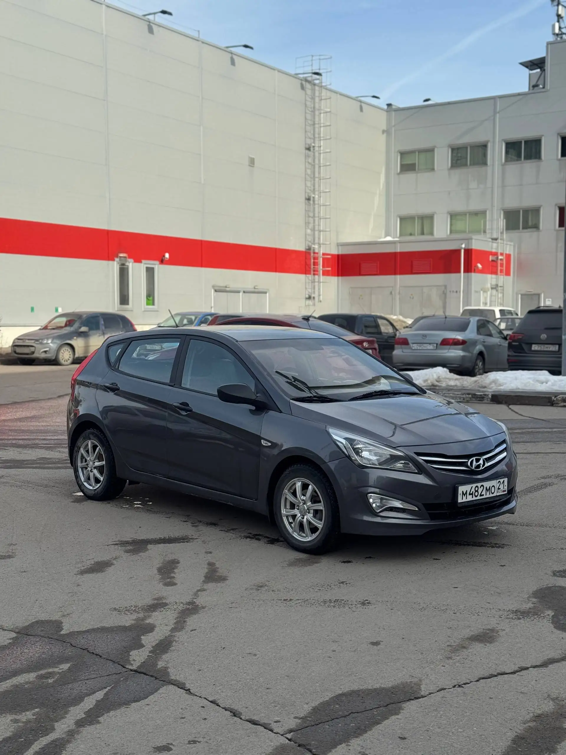 Продажа Hyundai Solaris 2015 года - Легковые автомобили (Авто) в Казань