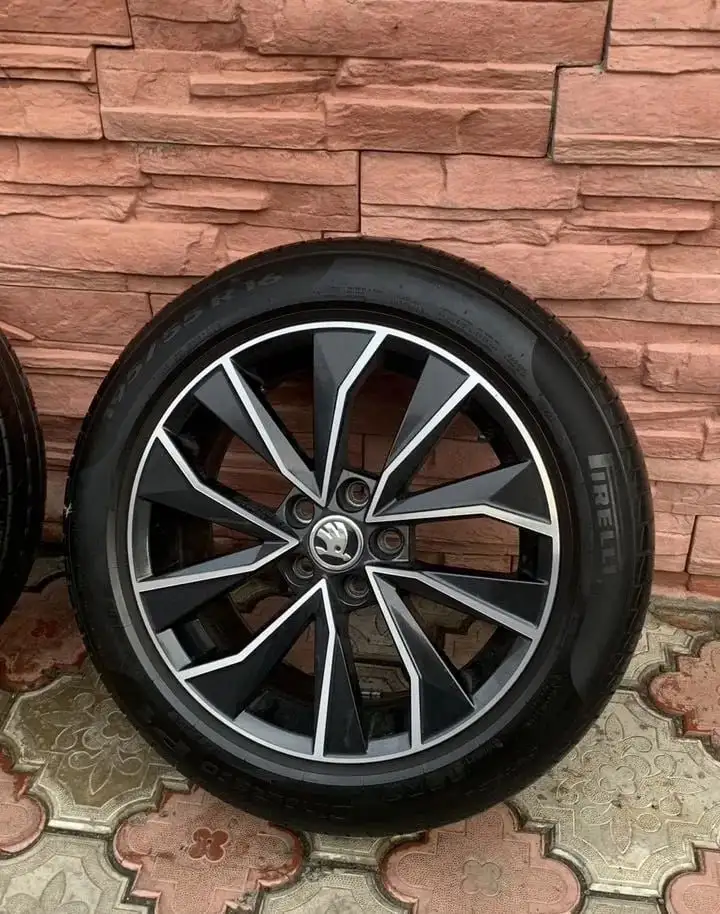 Летние колеса на Шкода Рапид r16 - Запчасти (Авто) в Уфа