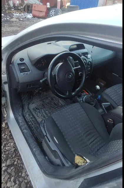 Продажа Renault Mégane 2 2006 года - BMW в Уфа