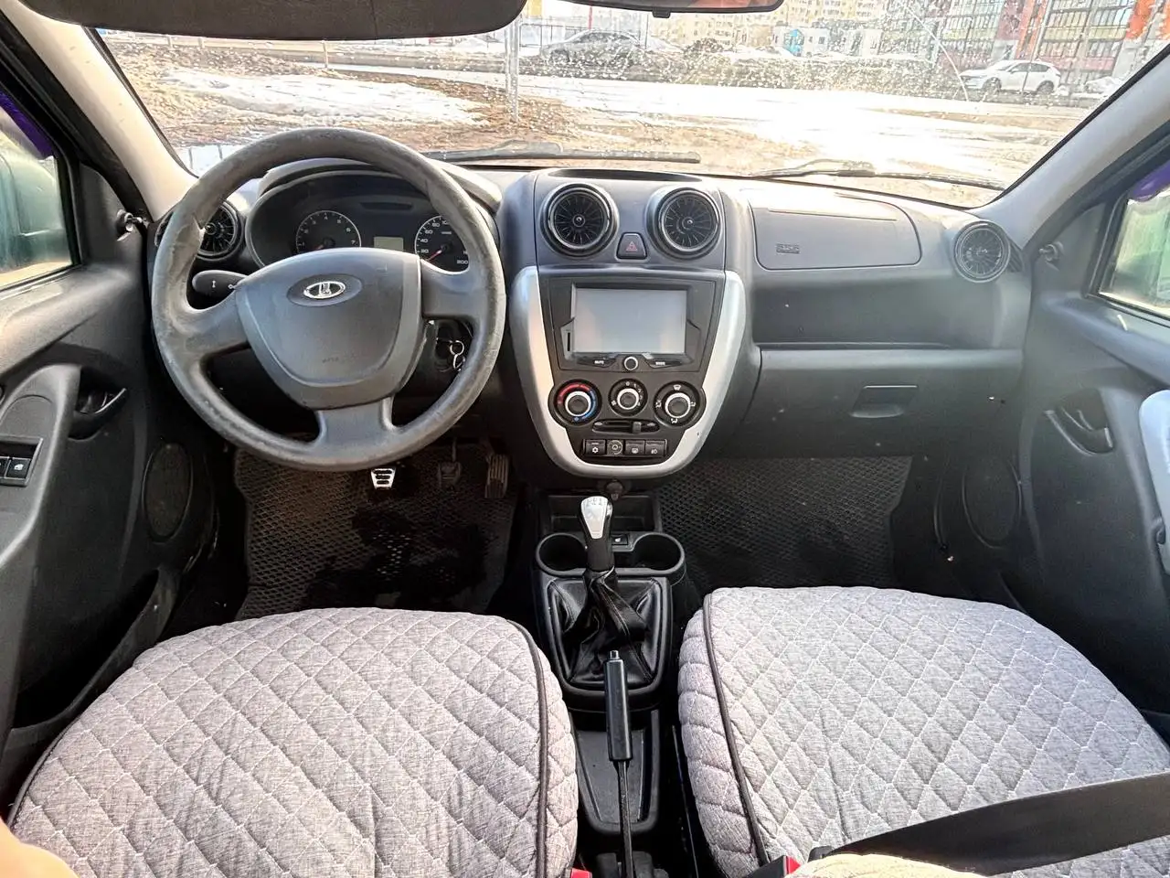 Продажа автомобиля 2016 года с дополнительным оборудованием - Легковые автомобили (Авто) в Уфа