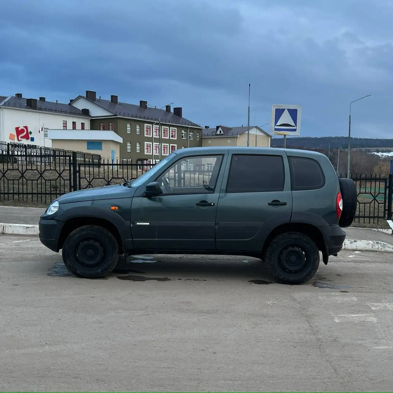 Продажа Chevrolet Niva - Внедорожники (Авто) в Уфа