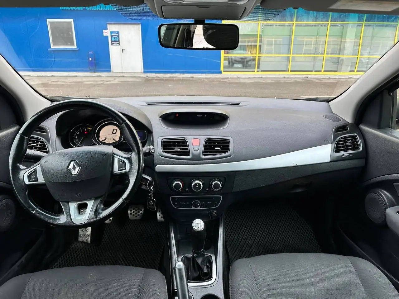 Renault Megane 3 2011 года в продаже - Авто в Нижнекамск