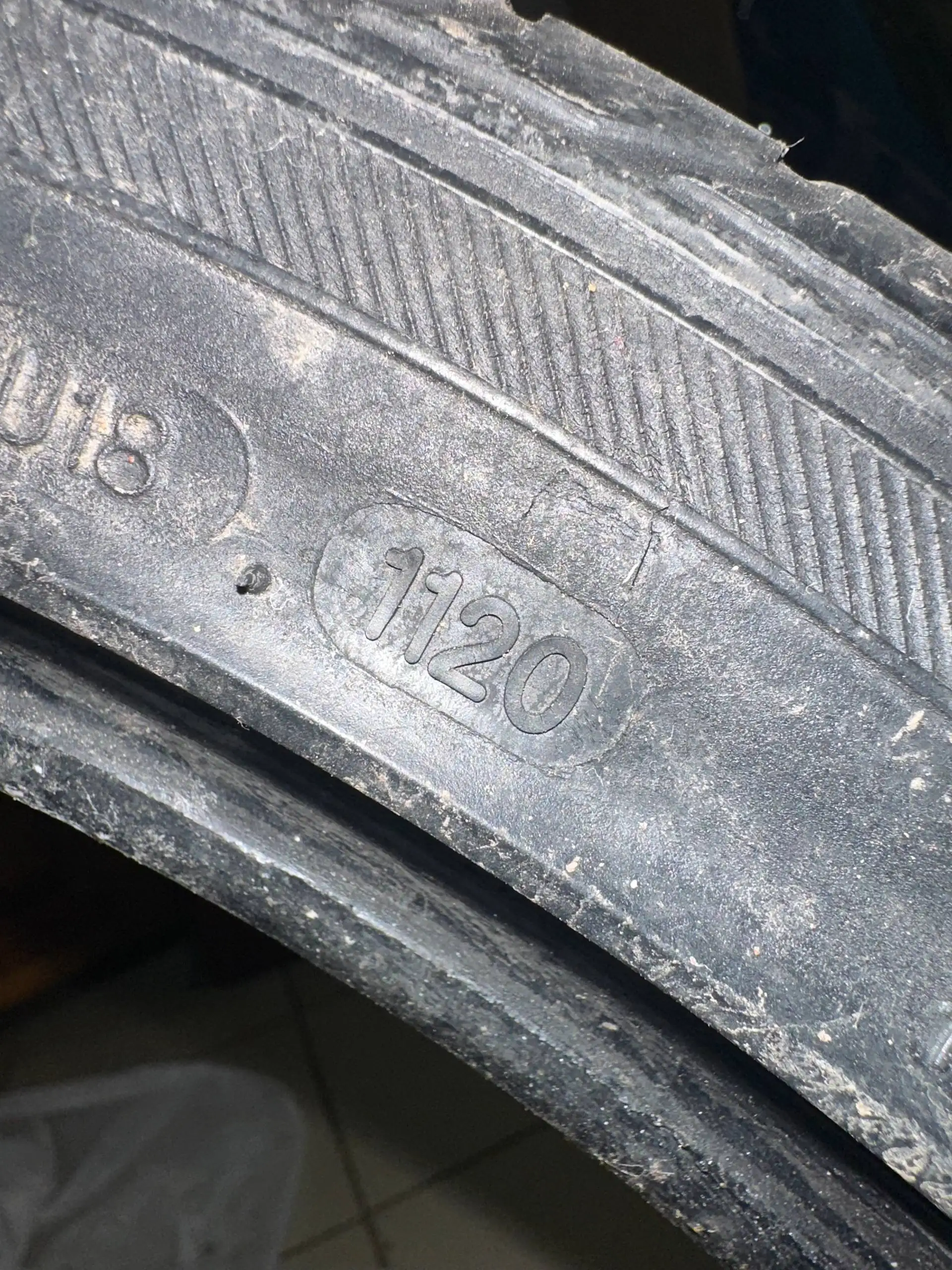 Продажа резины 225/40 R18 - Шины и диски (Запчасти) в Альметьевск