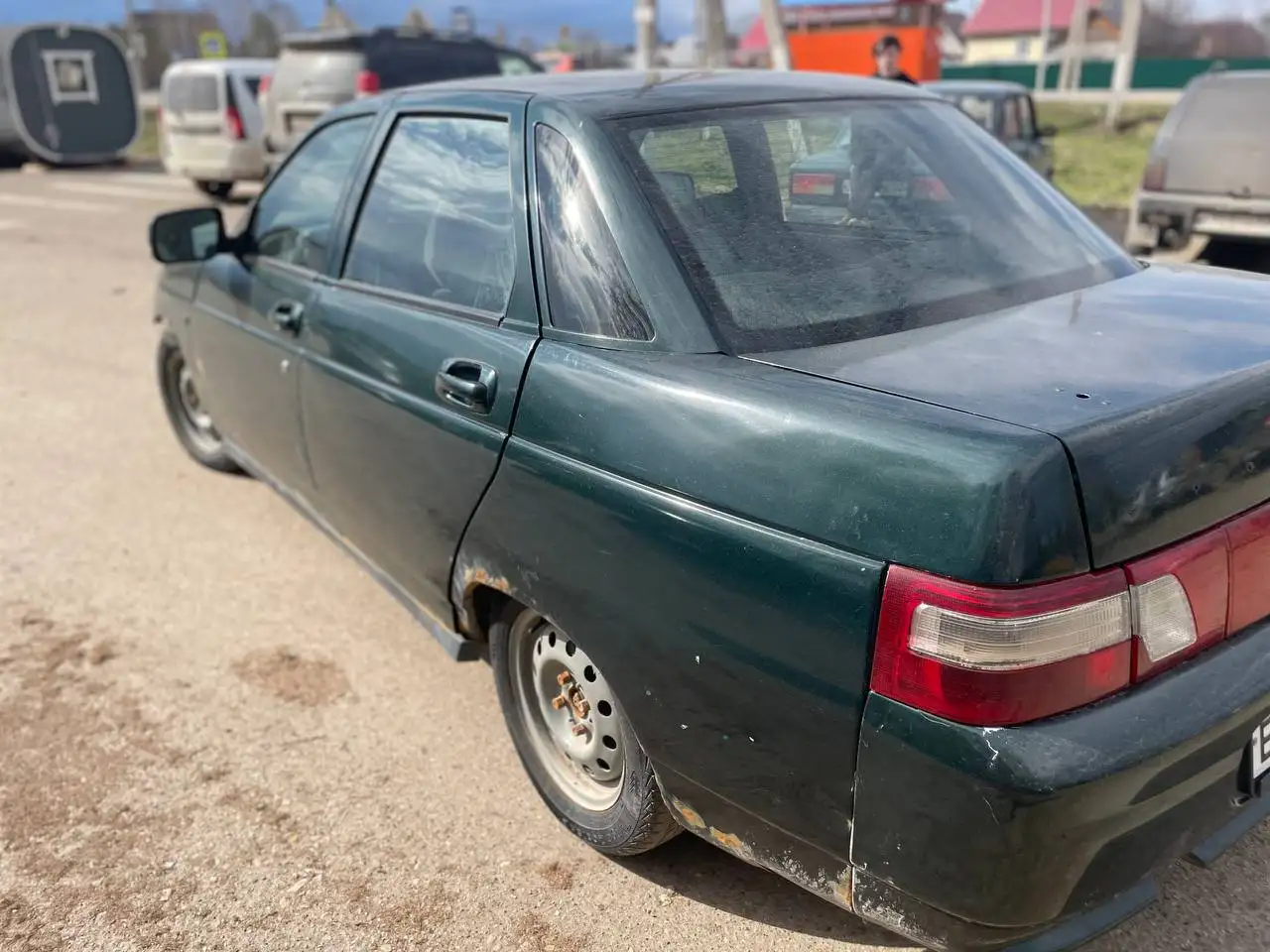 Продажа автомобиля ВАЗ 2107 (чирик) с капитальным мотором и новой ходовой - Авто в Уфа