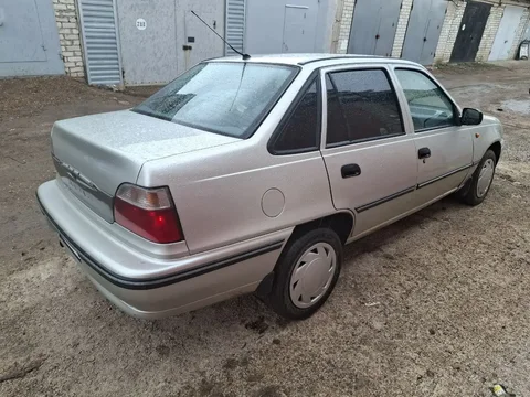 Daewoo Nexia в хорошем состоянии - Двигатели в Стерлитамак