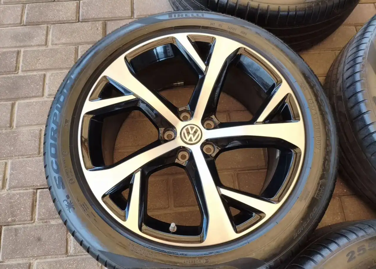 Продажа оригинальных колес R19 5x112 255/45 с резиной Pirelli Scorpion - Запчасти (Авто) в Уфа