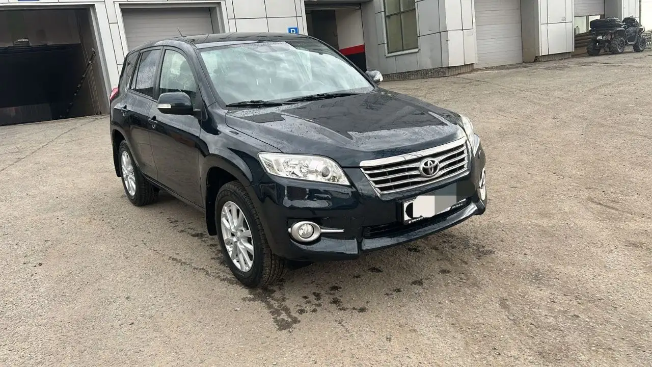 Продажа Toyota RAV4 2011 года - Внедорожники/кроссоверы (Авто) в Уфа