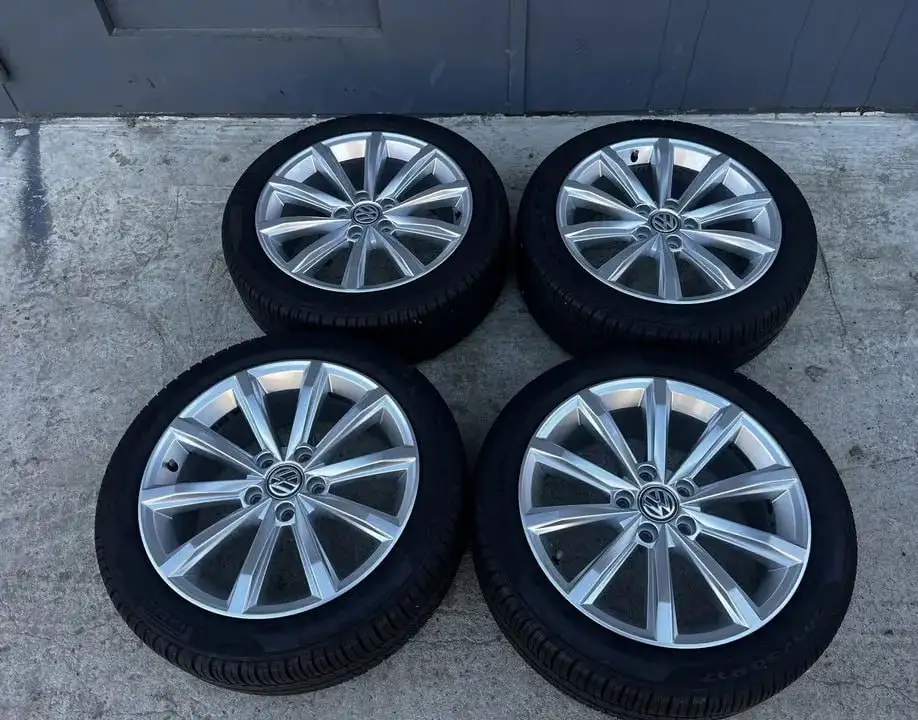 Колеса Volkswagen Audi Vag 205/50 R17 - Диски и шины (Запчасти) в Уфа