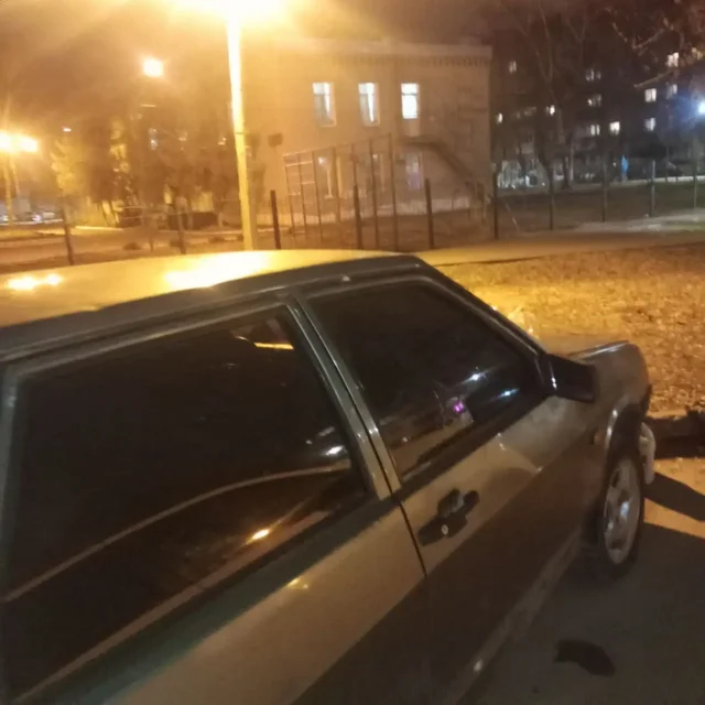 Автомобиль ВАЗ 2103 2003 года выпуска - Внедорожник/кроссовер в Уфа