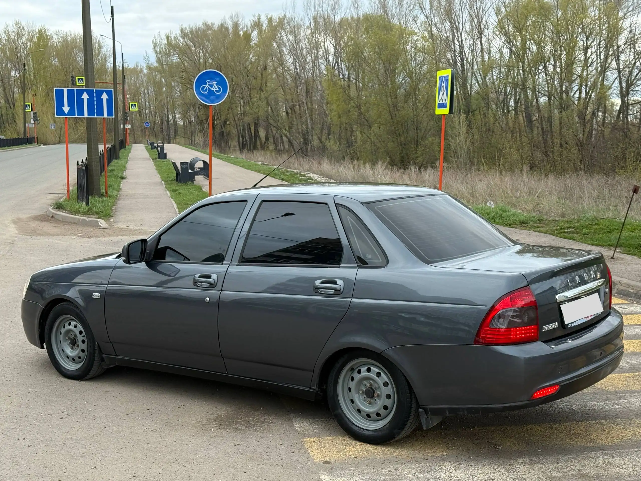 Lada Priora 2 2014 - Легковые автомобили (Авто) в Стерлитамак