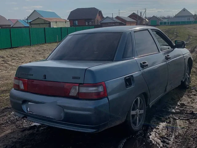 Продажа ВАЗ 2110 2001 года - Грузовики в Дюртюли