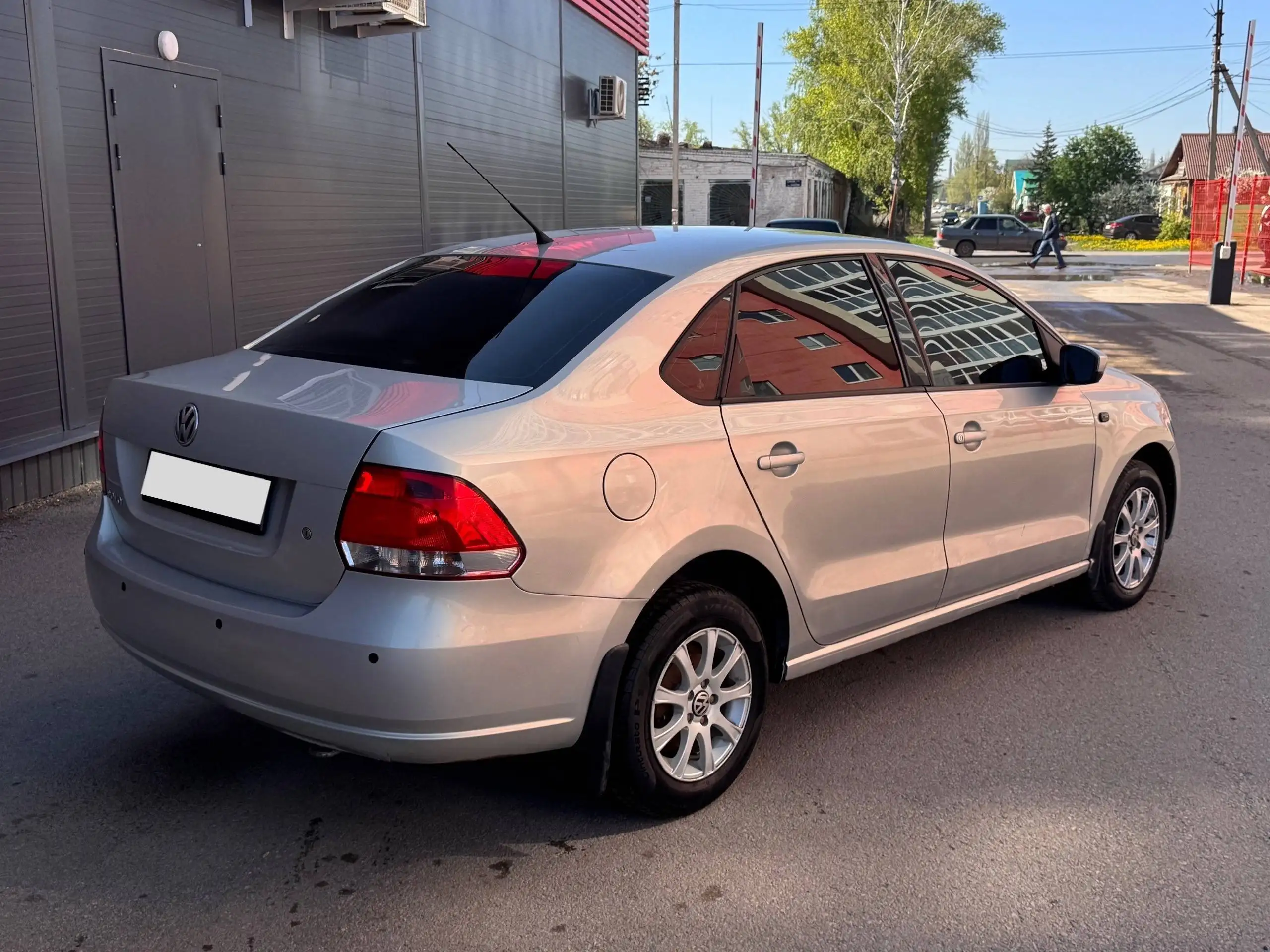 Volkswagen Polo 2012 - Volkswagen Polo (Авто) в Стерлитамак