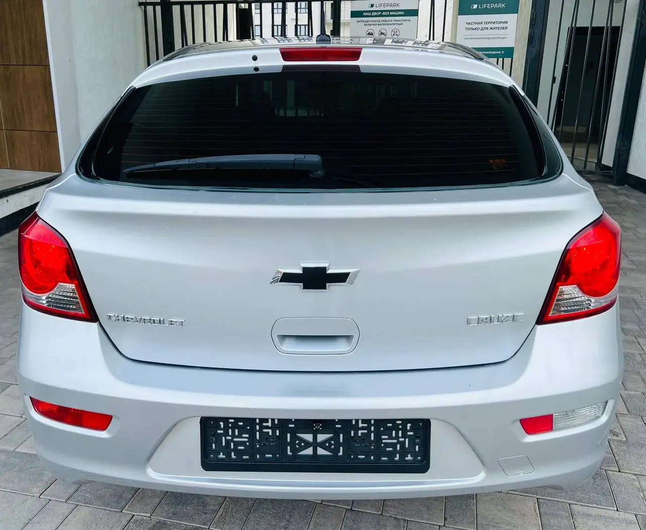 Автомобиль 1.6 автомат 2012-2013 - Легковые автомобили (Авто) в Уфа