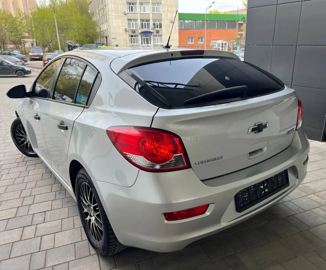 Автомобиль 1.6 автомат 2012-2013 - Легковые автомобили (Авто) в Уфа