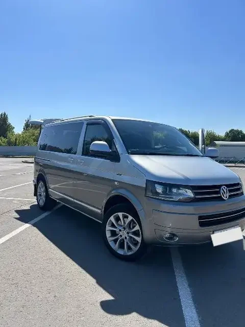 Volkswagen Multivan T5 2013 - частное объявление в Таганрог