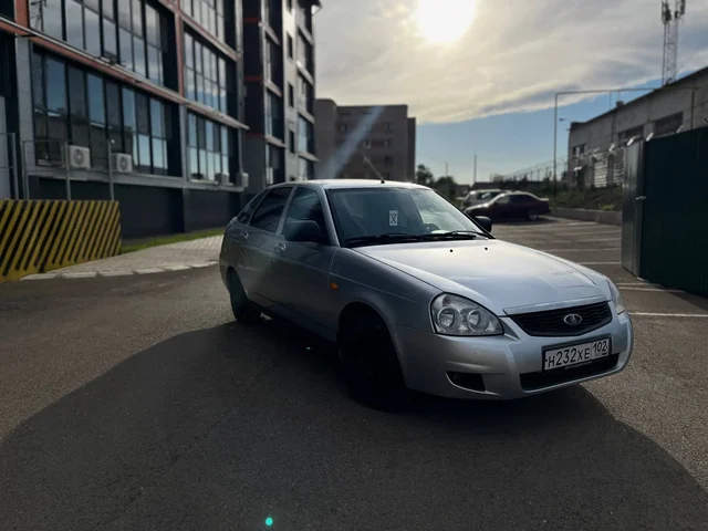 Продам Ладу Приору - ВАЗ в Мелеуз