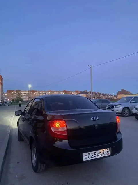 Lada Granta 2013 года - Грузовой транспорт в Уфа