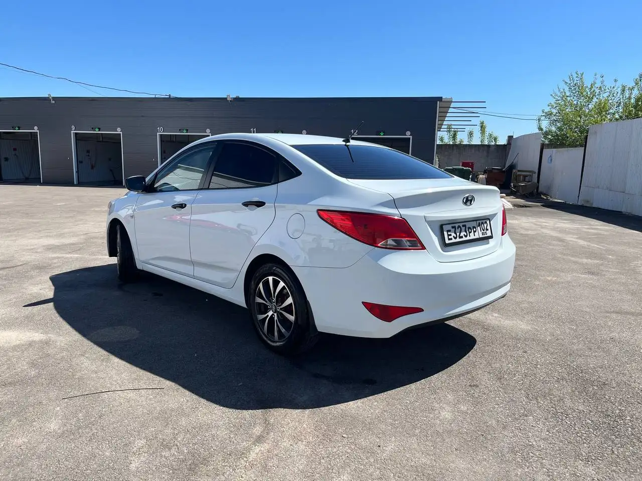 Hyundai Solaris 2015 года - Авто в Стерлитамак