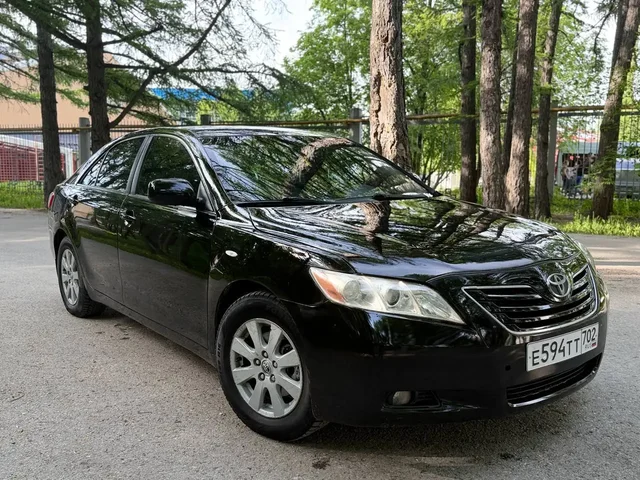 Toyota Camry 40 2006 - Ниссан Альмера в Уфа