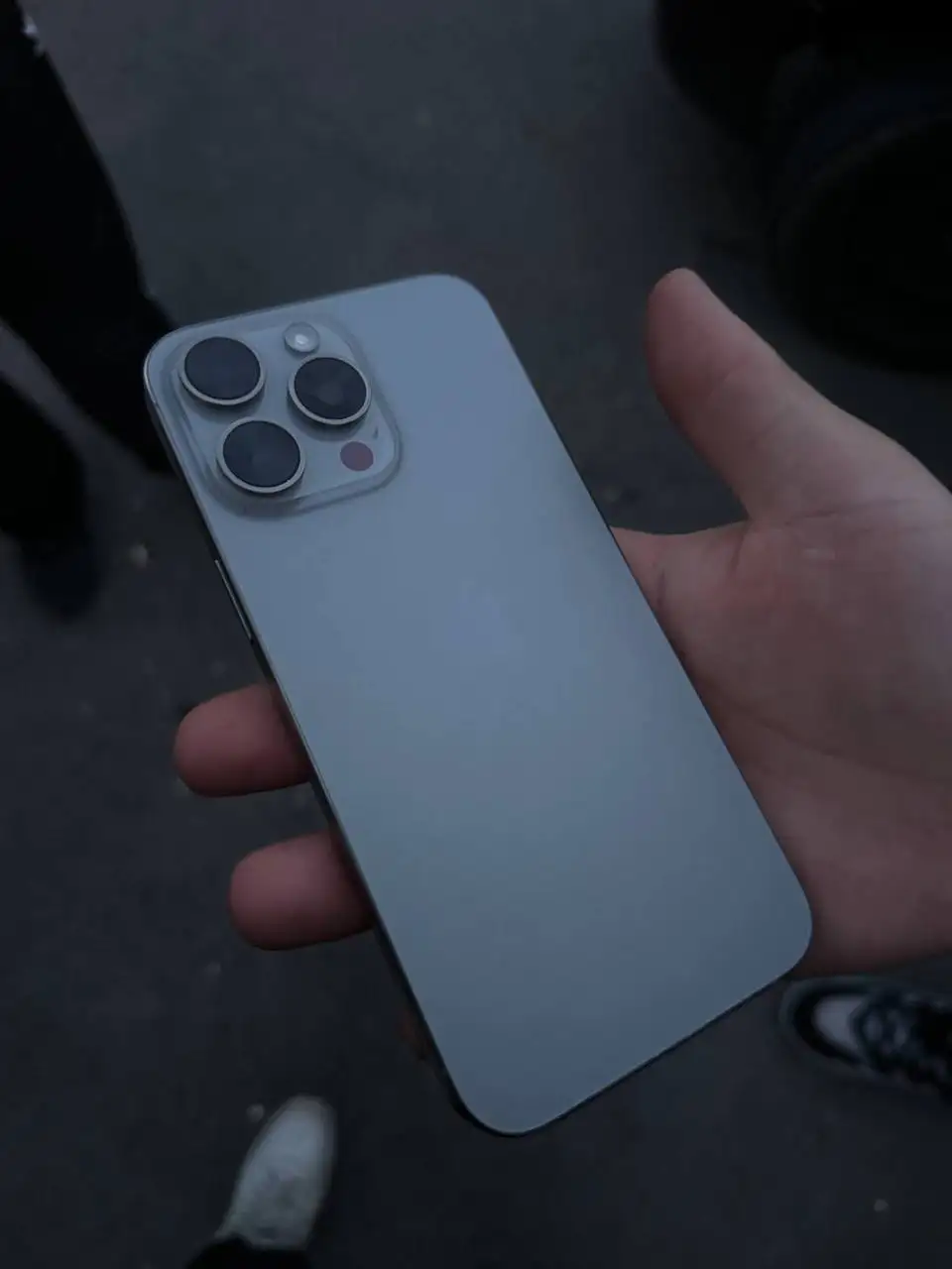 Обменяю iPhone 15 Pro Max 256GB на машину - Авто в Уфа