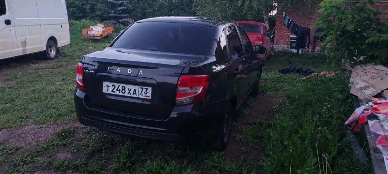 Лада Гранта 2023 - Легковые автомобили (Авто) в Уфа