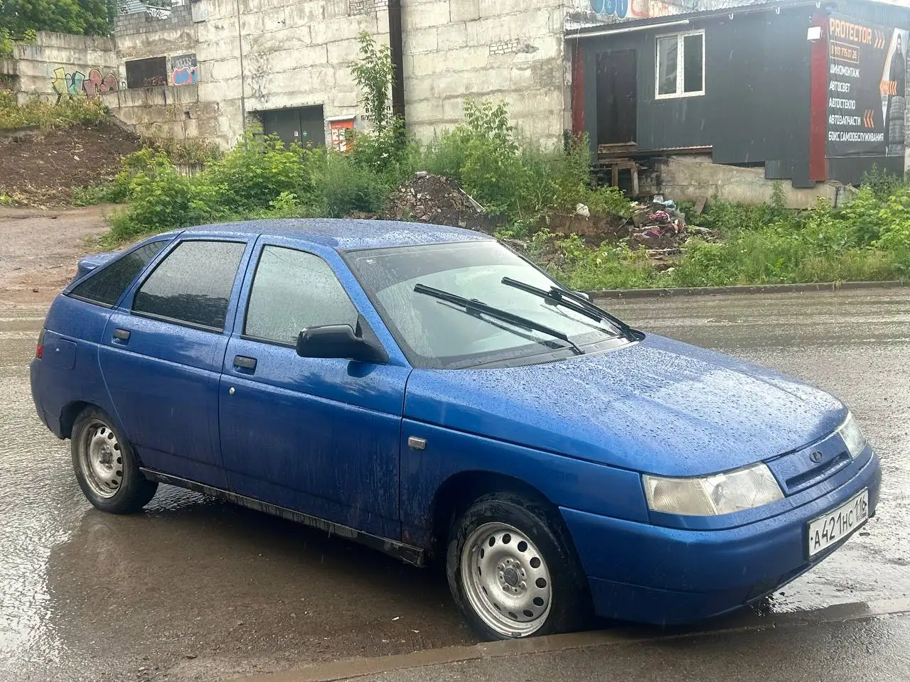 BMW E60 in Ufa - 1.6 16V 5a/t sel (Авто) в Уфа