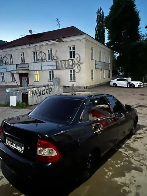 Приора 2010 года в идеальном состоянии - Документы на авто в Уфа