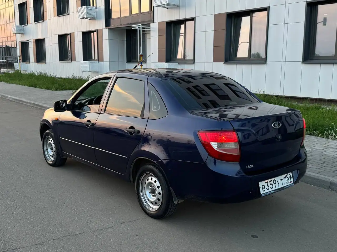 Гранта 2013 года 1 владелец - Легковые автомобили (Авто) в Набережные Челны