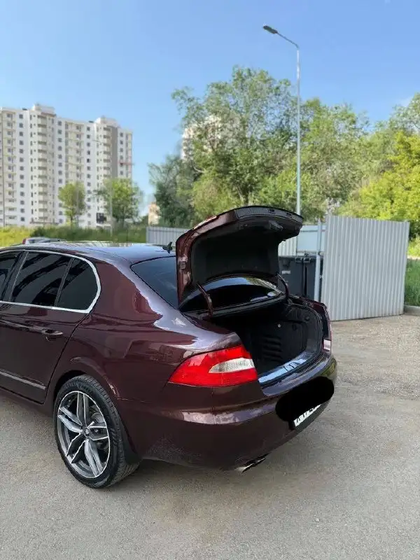 Skoda Superb 2010, 1.8 TSI, автомат - Легковые автомобили (Авто) в Магнитогорск