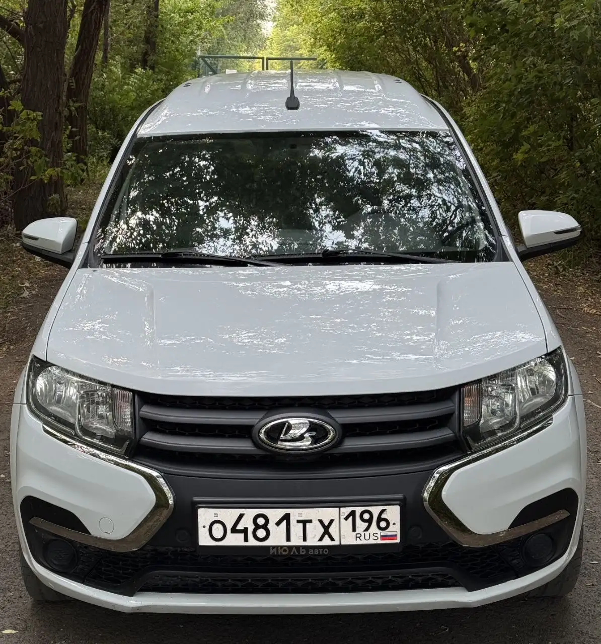 Продается автомобиль LADA LARGUS - Легковые автомобили (Авто) в Новотроицк