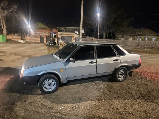 Продажа автомобиля ВАЗ 2107 2002 года в Самаре - Авто в Самара