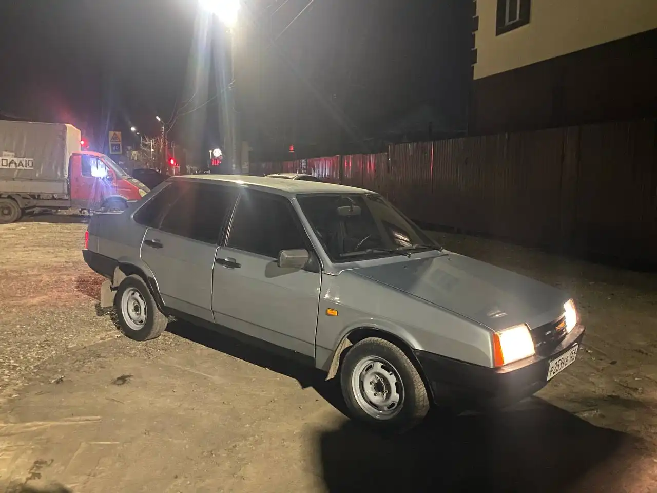 Продажа автомобиля ВАЗ 2107 2002 года в Самаре