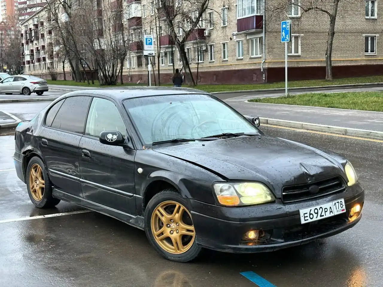 Продажа подержанных автомобилей Mazda 6, Renault Logan, Subaru Legacy